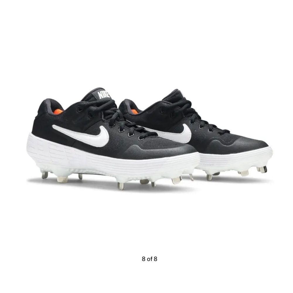 NWOT Nike Alpha Huarache Elite 2 Low Black and White Baseball Cleat